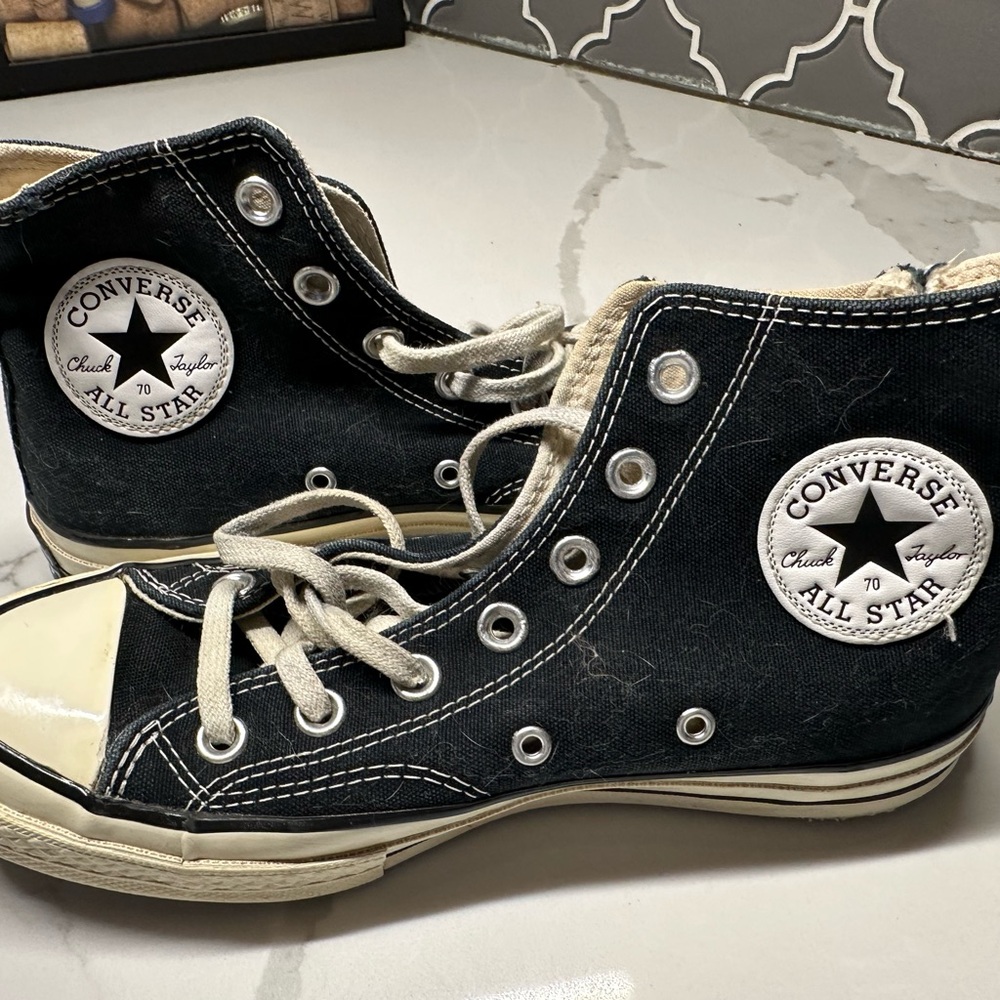 Black Converse All Stars “Chuck Taylor’s” Size 6